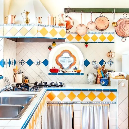 Apartment Casa Bizzarro *