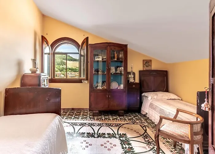 Casa Bizzarro